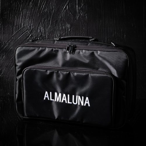 Wine's Travel Bag by Almaluna